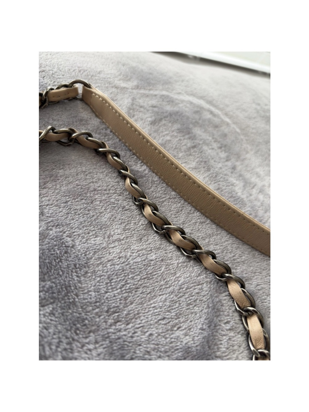 CHANEL Beige Quilted Flap Shoulder Bag with Chain Strap - Picture 7 of 14